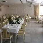 Ambasador Hotel 