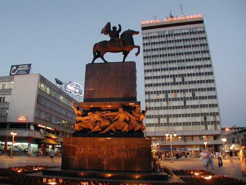 Ambasador Ni