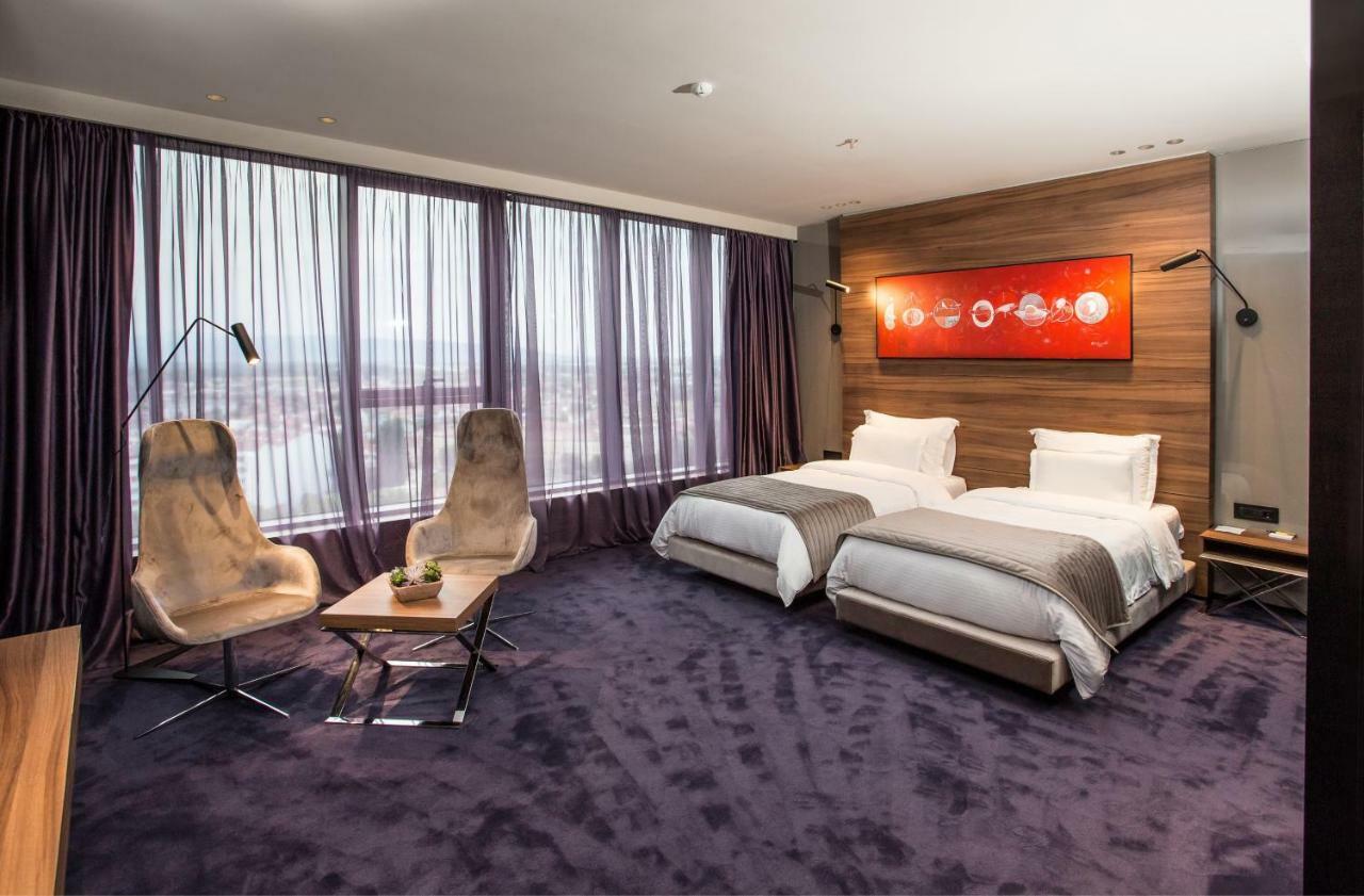 Hotel Ambasador